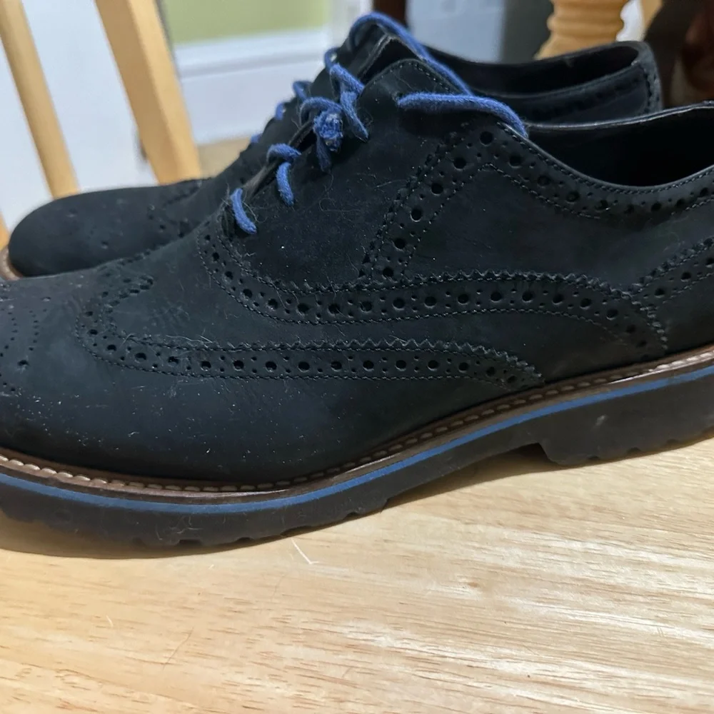 Bruno Magli sz 10, men’s lace up. Lighter than air and super comfortable! Cool - Picture 4 of 7